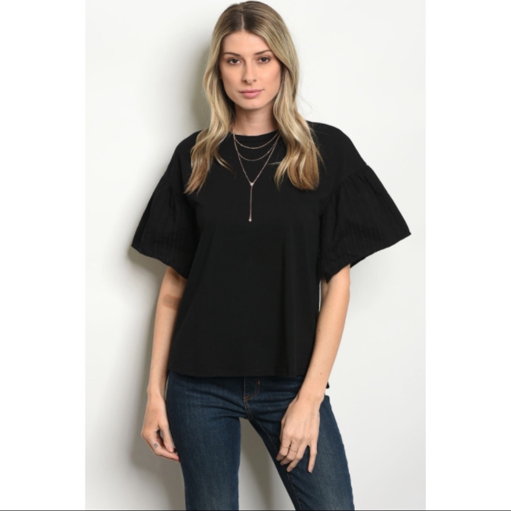 Black Eyelet Ruffle Sleeve Tee
